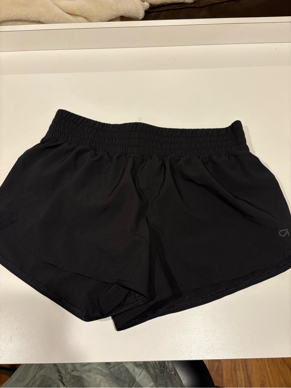 GAP Women's Black Elastic Waist Athletic Shorts